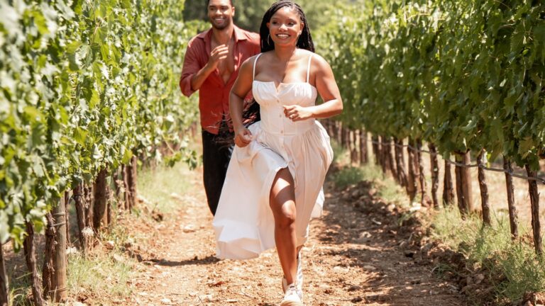 ‘You, Me & Tuscany’ Review: Halle Bailey and Regé-Jean Page Rom-Com ‘You, Me & Tuscany’ Review: Halle Bailey and Regé-Jean Page Rom-Com