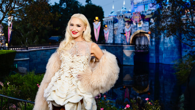 How to Watch Disney Christmas Parade 2025 Online Free: ABC Livestream How to Watch Disney Christmas Parade 2025 Online Free: ABC Livestream