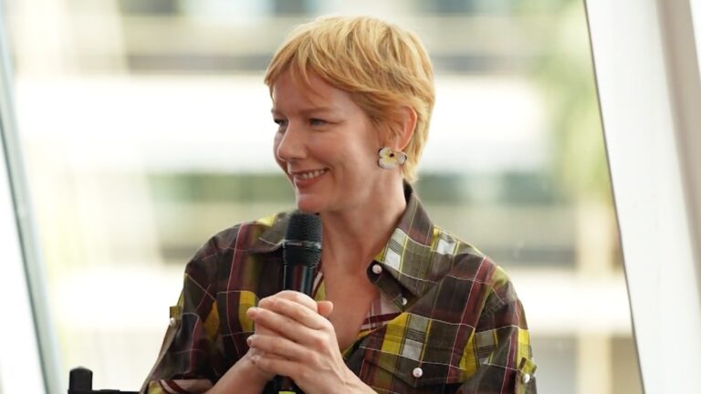 ‘Awards Chatter’ Live Podcast: Sandra Hüller Joins the Campari Lounge at Cannes 2026 | THR Video – The Hollywood Reporter