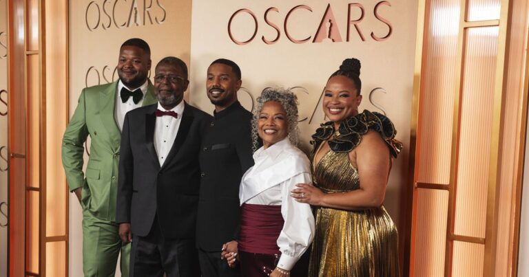 Hollywood’s Awards Season Is Better When It Embraces Diversity Hollywood’s Awards Season Is Better When It Embraces Diversity