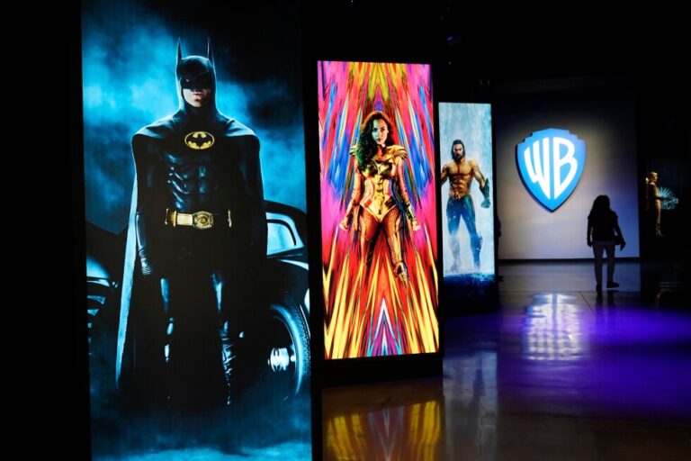 Netflix to acquire Warner Bros. studio and streaming business