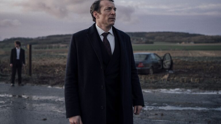 ‘Dust’ Review: A Flemish Drama About Two Shady Belgian Tech Edgelords