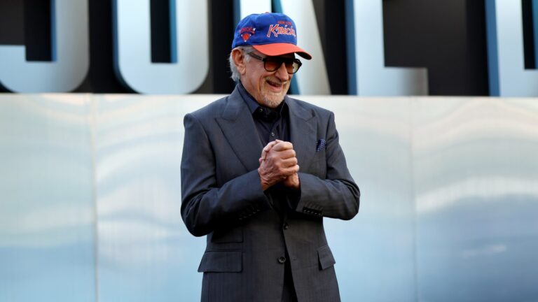 Steven Spielberg Debuts ‘Disclosure Day,’ Taylor Swift Supports ‘Toy Story 5’ and This Week’s Best Events – The Hollywood Reporter Steven Spielberg Debuts ‘Disclosure Day,’ Taylor Swift Supports ‘Toy Story 5’ and This Week’s Best Events – The Hollywood Reporter