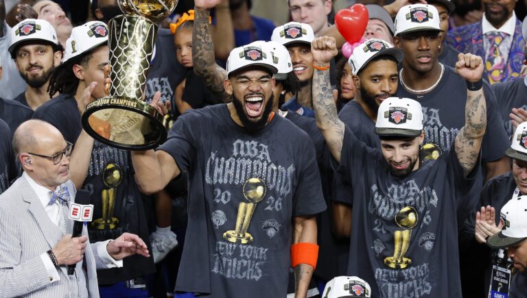Where to Watch the Knicks Parade: Livestreaming & Cable Options – Hollywood Life Where to Watch the Knicks Parade: Livestreaming & Cable Options – Hollywood Life
