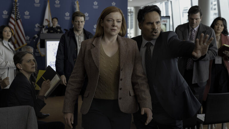 ‘All Her Fault’ Review: Sarah Snook Leads Twisty Peacock Thriller