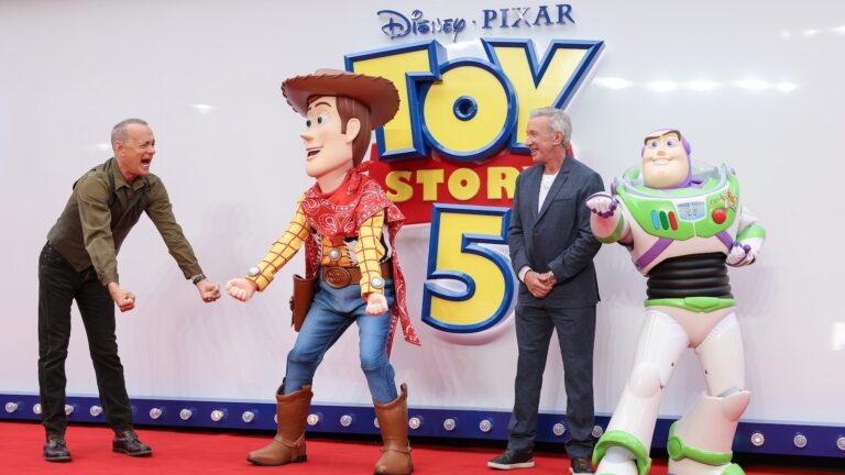 ‘Toy Story 5’ rakes in the biggest box-office debut of the year ‘Toy Story 5’ rakes in the biggest box-office debut of the year