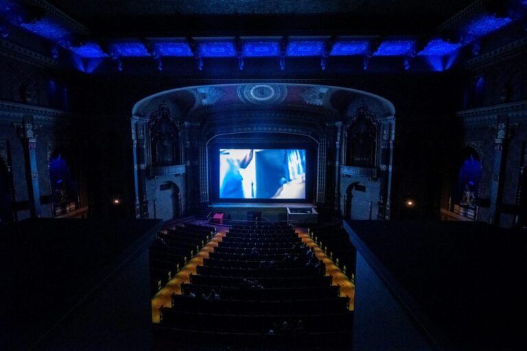 Wisconsin Movie Theaters Hail ‘Rebound Year’ of Box Office Hits » Urban Milwaukee