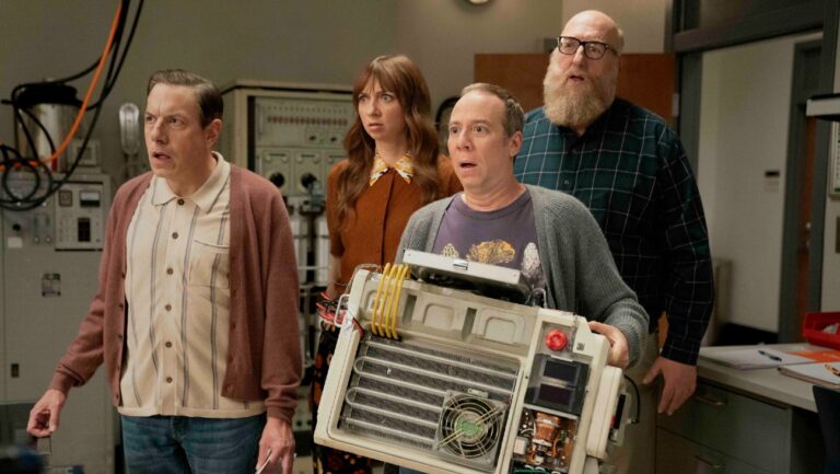 ‘Stuart Fails to Save the Universe’ Review: ‘Big Bang Theory’ Spinoff ‘Stuart Fails to Save the Universe’ Review: ‘Big Bang Theory’ Spinoff