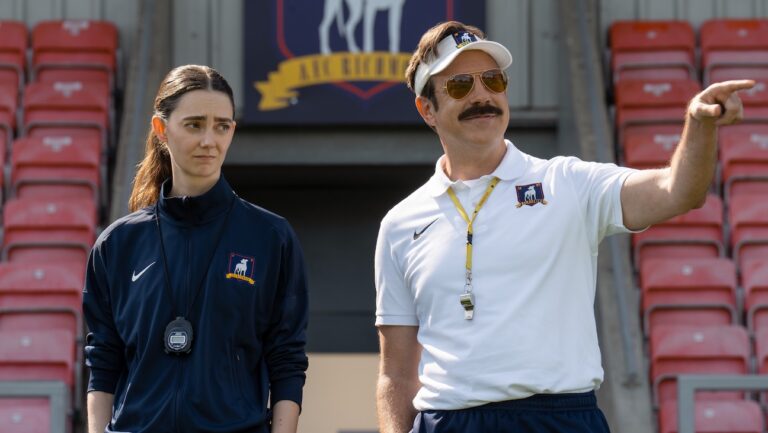 ‘Ted Lasso’ Season 4 Review: Apple’s Sports Dramedy Returns, Shakily ‘Ted Lasso’ Season 4 Review: Apple’s Sports Dramedy Returns, Shakily