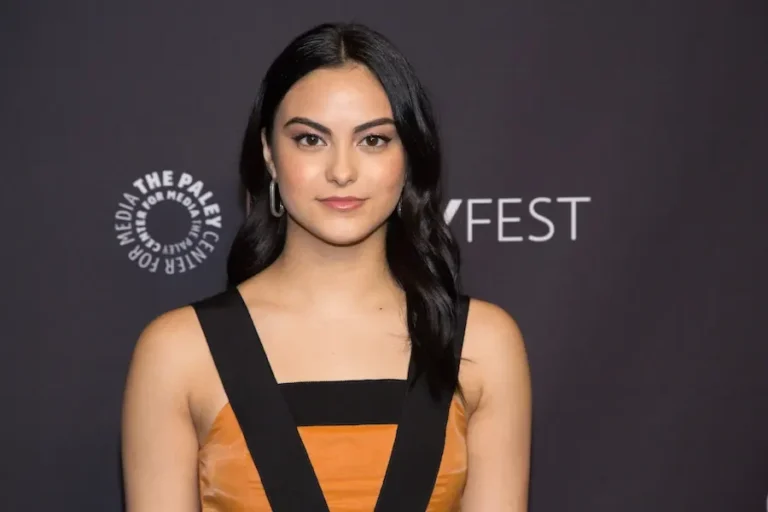 Camila Mendes’s Career Pivot to Streaming Rom-Com Star — YH