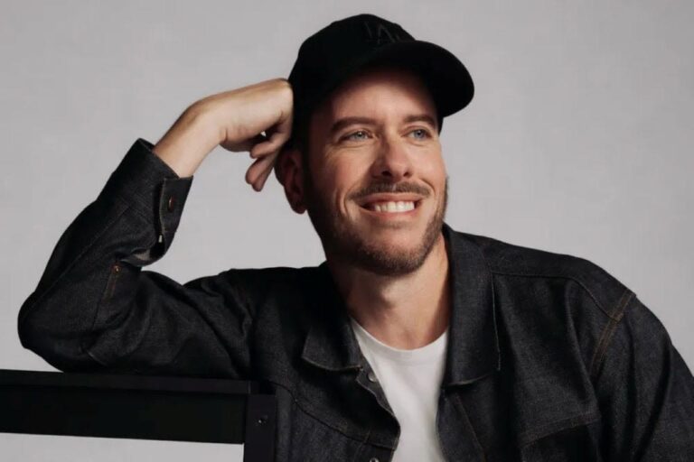 New York Times Awards Columnist Kyle Buchanan Exits After 8 Years to Launch Podcast New York Times Awards Columnist Kyle Buchanan Exits After 8 Years to Launch Podcast