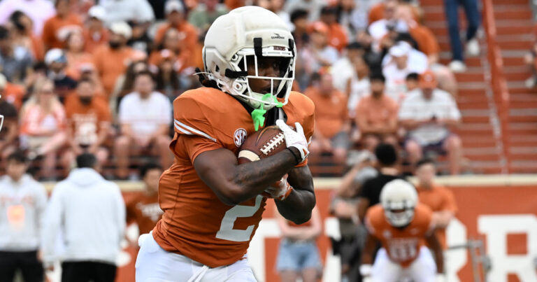 Hollywood Smothers, Raleek Brown named to Doak Walker Award Watchlist