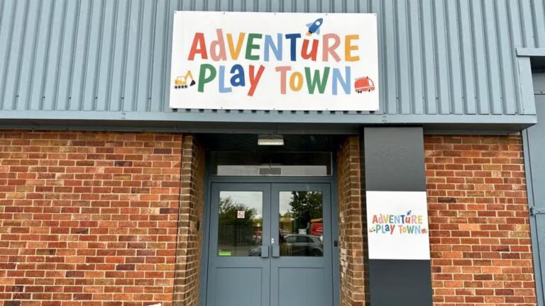 From Hollywood to Hull – award-winning director gives local play centre the movie treatment