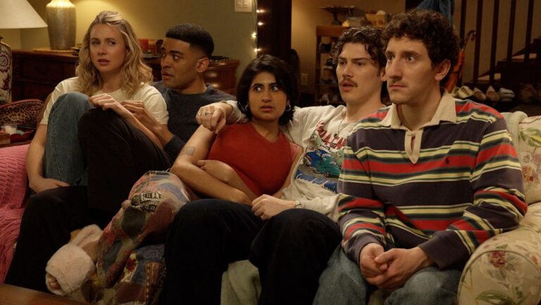 ‘Adults’ Defies Sophomore Slump With Ratings Growth ‘Adults’ Defies Sophomore Slump With Ratings Growth